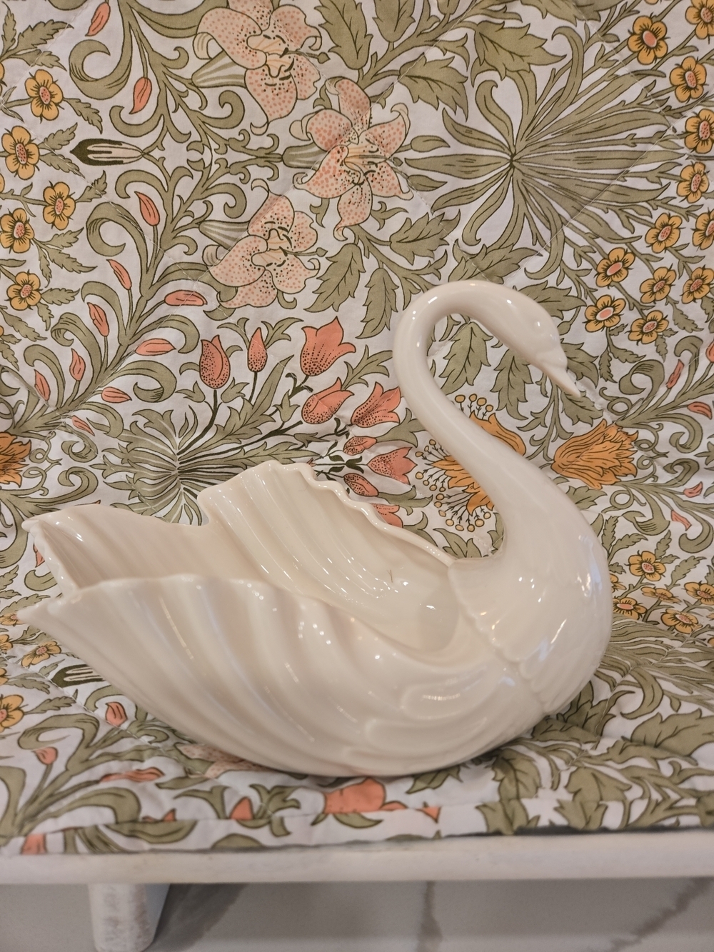 VTG Lenox Trending Swan Porcelain Wedding Decor Medium Planter Bridal Signed